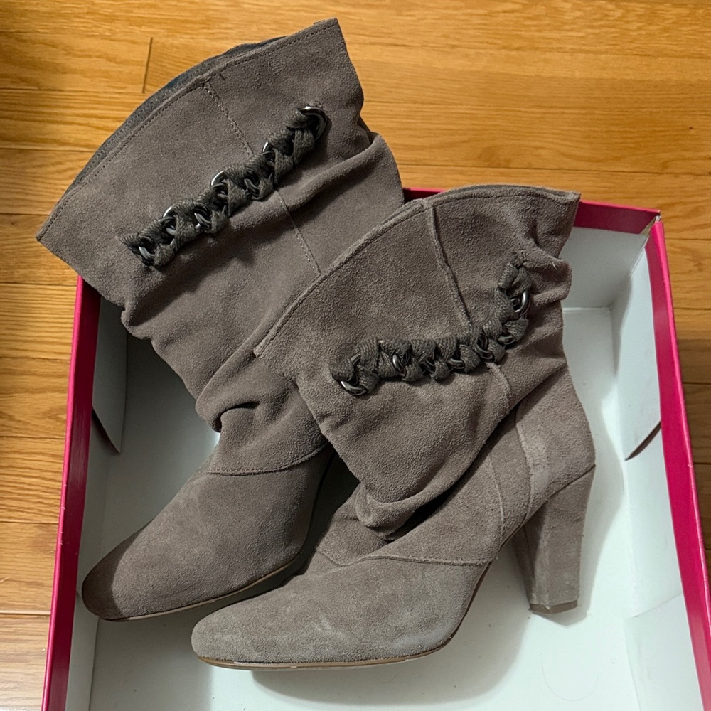 Women's Taupe Suede Heeled Boots